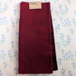 Moondance Color Company Hand Dyed Wool Sampler NEW Red Plaid Quilting Primitive